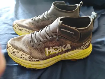 Tweedehands Hoka Speedgoat 6 GTX bike