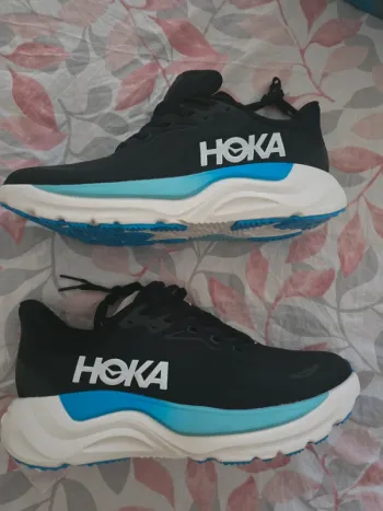 Tweedehands Hoka Arahi 8 bike