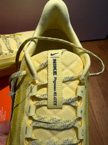 Używany Pegasus Air Zoom 41 Gore-Tex 2024 bike — zdjęcie 10 z 15