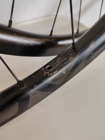 Used Roval Control SL 2020 bike — image 7 of 8