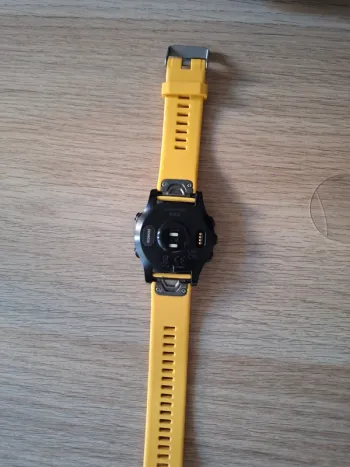 Used Garmin Forerunner 945 2023 bike — image 2 of 3