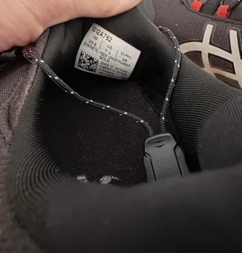 Used Asics Gel-Kayano 27 AWL bike — image 3 of 4