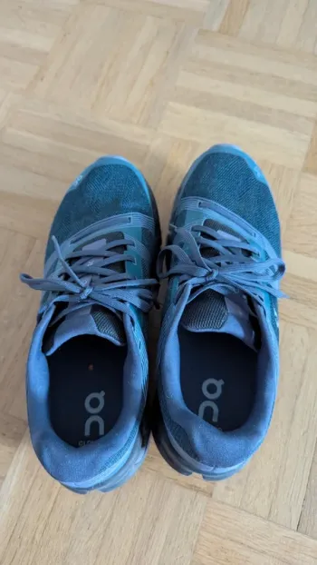 On Running On Laufschuhe bike usato — immagine 4 di 6