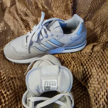 Used Adidas Retro-Sneaker bike — image 2 of 3