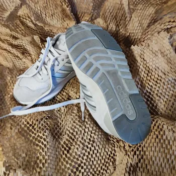 Used Adidas Retro-Sneaker bike — image 3 of 3