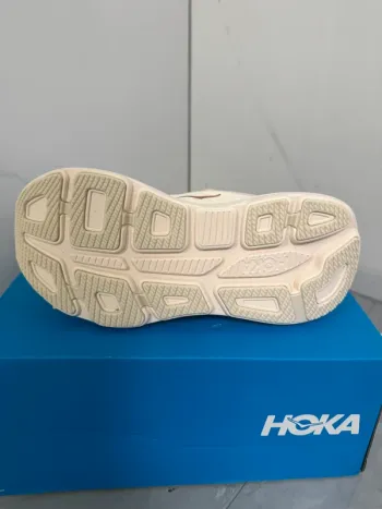 Tweedehands Hoka Bondi 9 bike — afbeelding 6 van 7