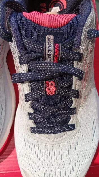 Gebrauchtes New Balance 880 bike — Bild 5 von 10