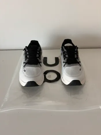 Gebrauchtes On Running Cloud bike