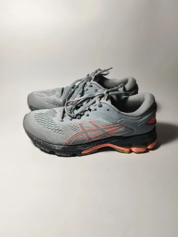 Brugt Asics Kayano 26 bike