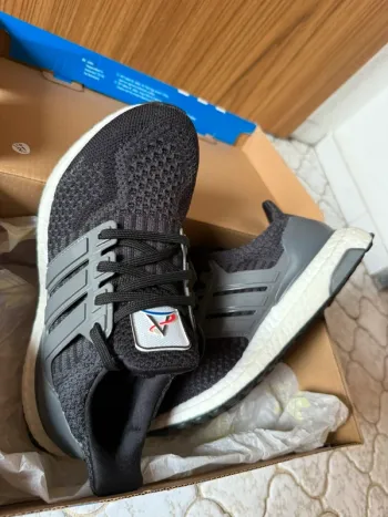 Używany Adidas UltraBoost 5.0 NASA bike — zdjęcie 5 z 15