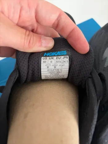 Hoka Clifton 10 bike usato — immagine 6 di 7