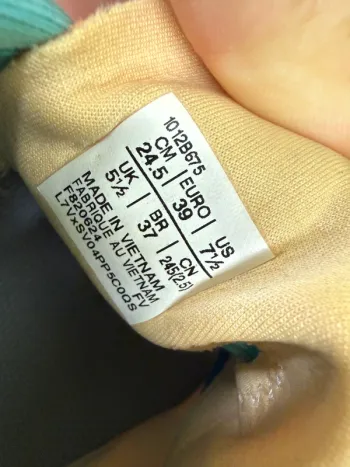 Tweedehands Asics Running Shoes bike — afbeelding 4 van 5