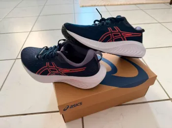 Brugt 100% Asics Shoes bike