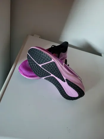 Used Nike Vomero 17 bike — image 3 of 7