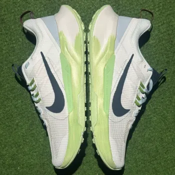 Gebrauchtes Lightweight Nike Juniper Trail 2 NN bike — Bild 4 von 9