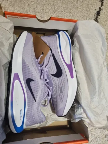 Brugt Nike Journey Run bike — billede 2 af 8