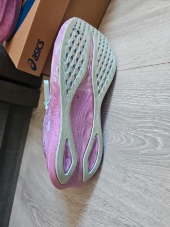 Brugt Asics neuve taille 37.5 bike — billede 3 af 3