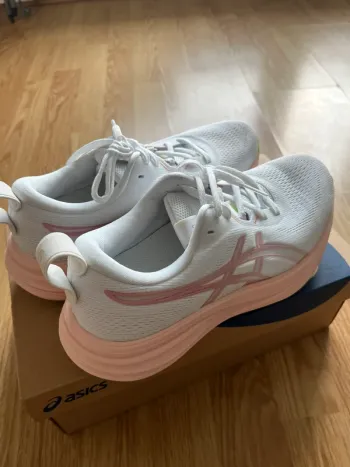 Brugt Asics Baskets bike