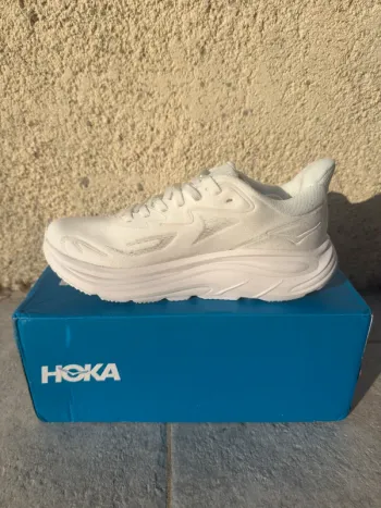 Hoka Clifton 10 bike usato — immagine 4 di 6