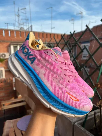 Tweedehands Hoka Clifton 9 bike