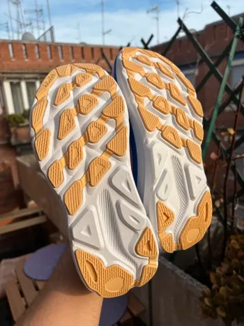 Gebrauchtes Hoka Clifton 9 bike — Bild 8 von 9
