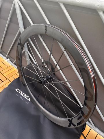 Used Cadex C50 Ultra 2025 bike — image 2 of 2
