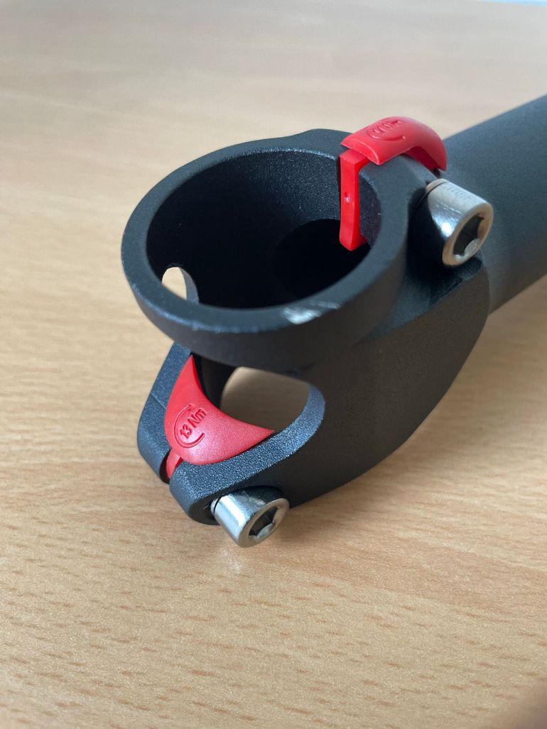 Brugt Cinelli DEVO Stem 130mm Matte Black () - New (Minor Storage Mark) 2007 bike — billede 11 af 11