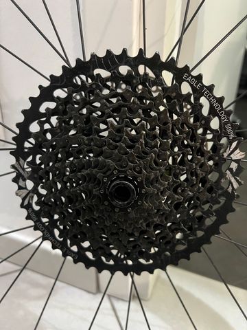 Used Sram gx bike — image 2 of 4