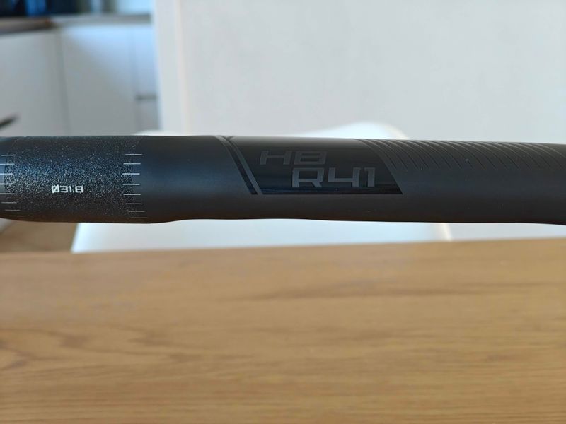 Used Colnago R41 2021 bike — image 4 of 21