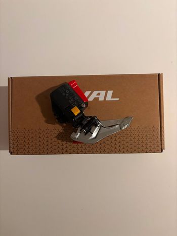 Używany Sram Rival eTap AXS D1 2021 bike