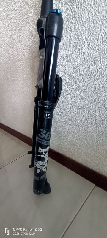 Käytetty Fox 36 Rhythm – 29" 2020 bike — kuva 6 / 7