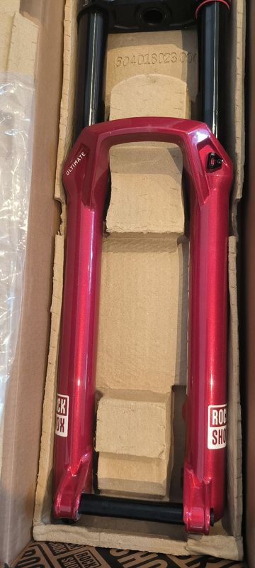 Tweedehands RockShox BoXXer D2 2026 bike — afbeelding 2 van 6