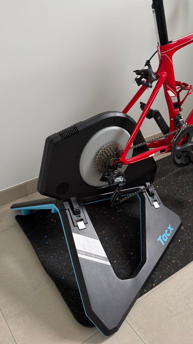 Usato Garmin Tacx Neo 2T Smart Trainer – € 700 | buycycle