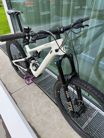 Tweedehands Specialized Levo SL 2 Expert Carbon 2023 bike — afbeelding 21 van 33