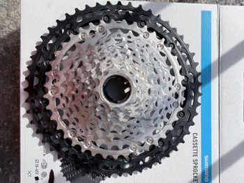 Shimano Deore XT CS-M8100 12-speed 10-51T bike usato
