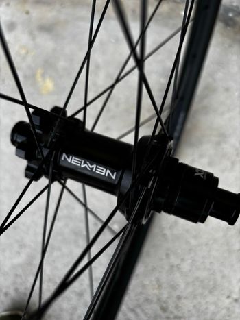 Brugt Newmen Beskar 30 Light 2026 bike — billede 5 af 9