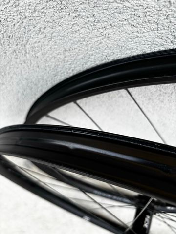 Tweedehands Newmen Beskar 30 Light 2026 bike — afbeelding 7 van 9