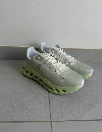 Gebrauchtes On Running Cloudmonster 2 bike — Bild 2 von 4
