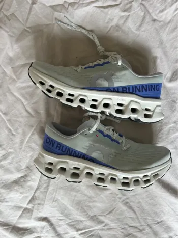 Gebrauchtes On Running Cloudmonster 3 bike