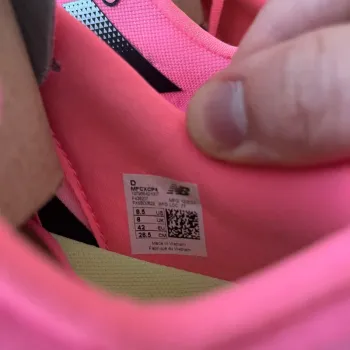 New Balance Rebel V4 bike de segunda mano — imagen 4 de 9