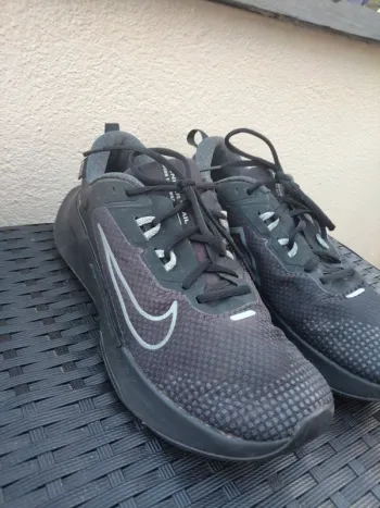 Käytetty Nike Trail Gore-Tex Invisible Fit bike — kuva 2 / 5