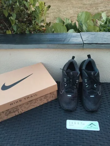 Käytetty Nike Trail Gore-Tex Invisible Fit bike