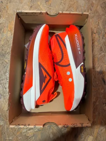 Used Nike ZoomX Zegama Trail 2 bike — image 2 of 9