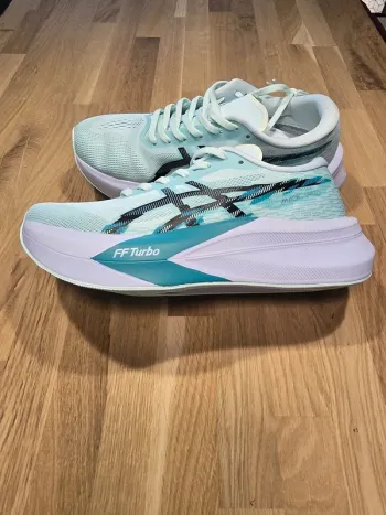 Used Asics Magic Speed 4 bike — image 9 of 11