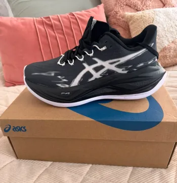 Gebrauchtes Asics Superblast 3 bike — Bild 2 von 6
