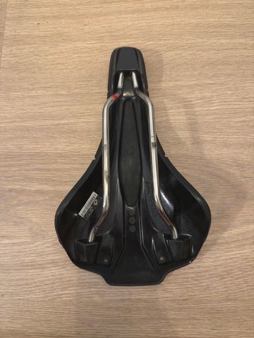 Używany Prologo Scratch M5 Saddle bike — zdjęcie 3 z 5