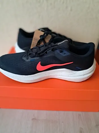 Gebrauchtes Nike Running Shoes bike — Bild 3 von 7