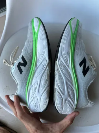 New Balance Fresh Foam More v5 bike de segunda mano — imagen 10 de 15