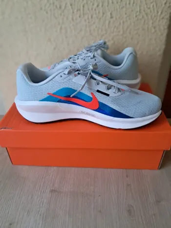 Gebrauchtes Nike Running Shoes bike — Bild 3 von 6