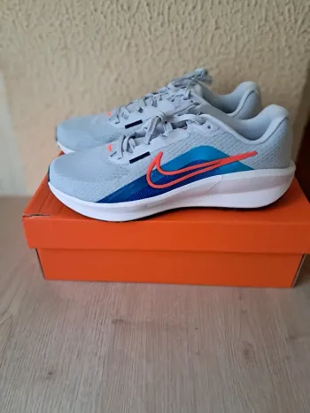 Gebrauchtes Nike Running Shoes bike — Bild 2 von 6